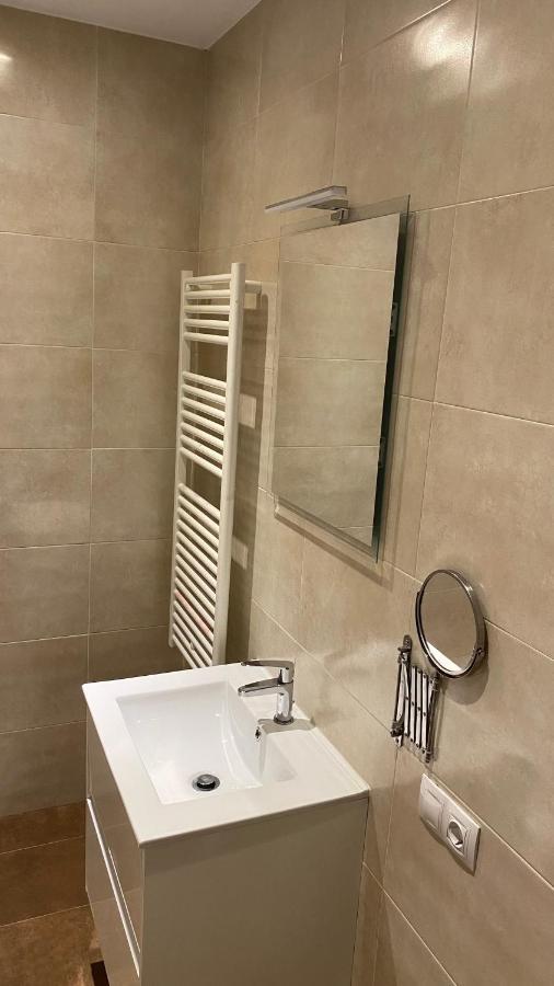 Hotel Kathmandu Pas De La Casa Εξωτερικό φωτογραφία