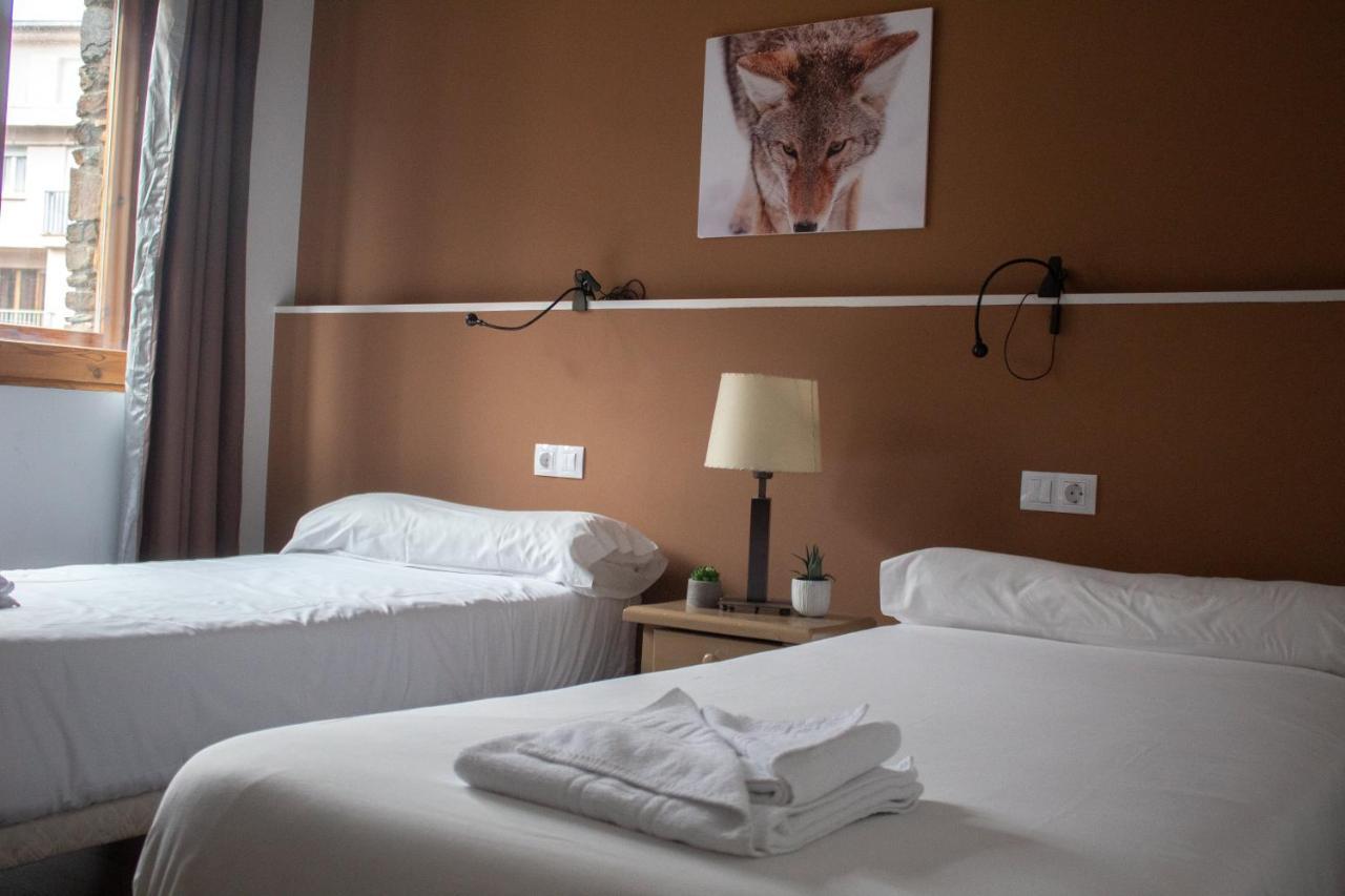 Hotel Kathmandu Pas De La Casa Εξωτερικό φωτογραφία