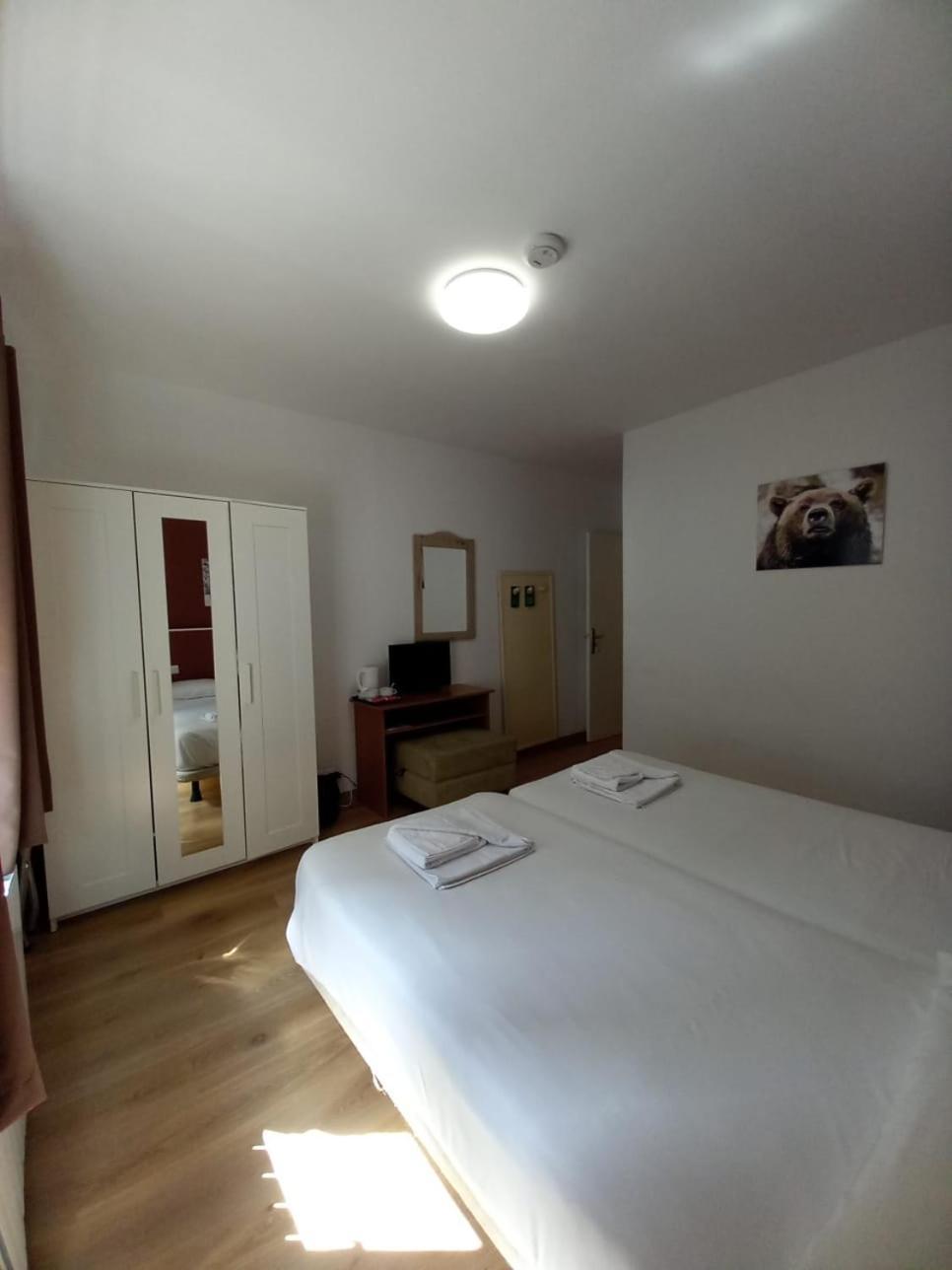 Hotel Kathmandu Pas De La Casa Εξωτερικό φωτογραφία
